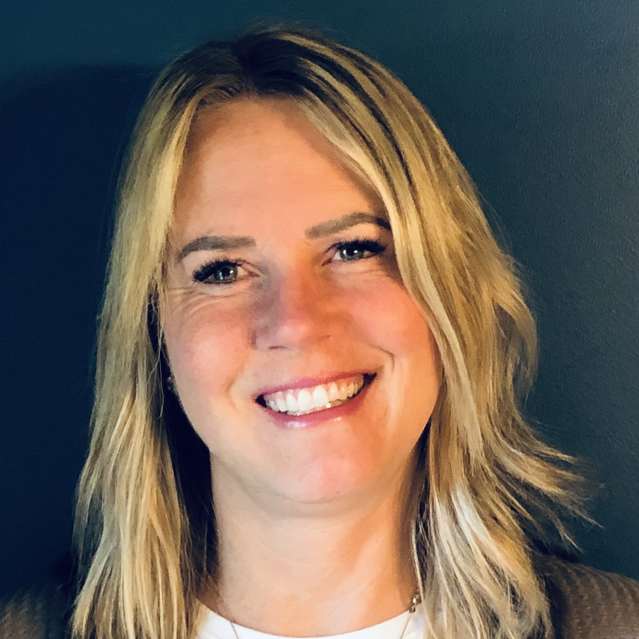 Laura Imber